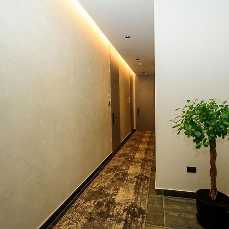 Hotel Zeneli Vlorë 외부 사진